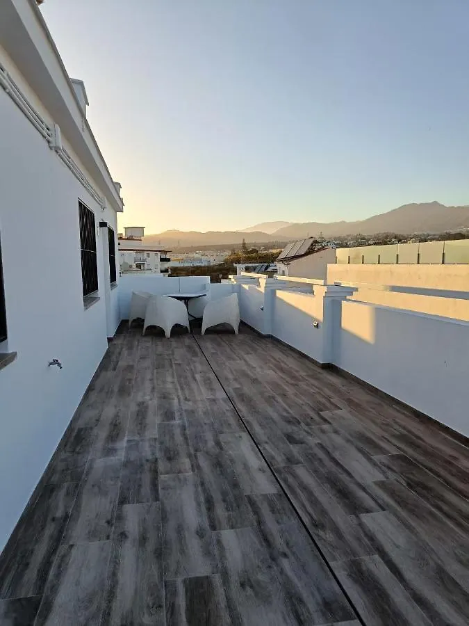 Hostal La Ermita Nerja 2*,