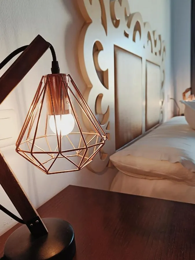 Hostal La Ermita Nerja 2*,