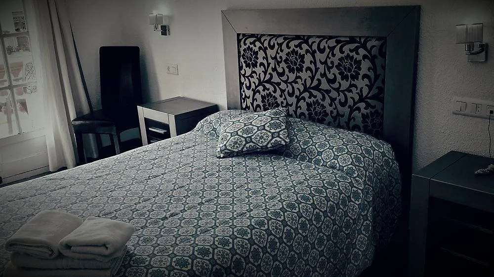 Hostal La Ermita Nerja 2*,  Espagne