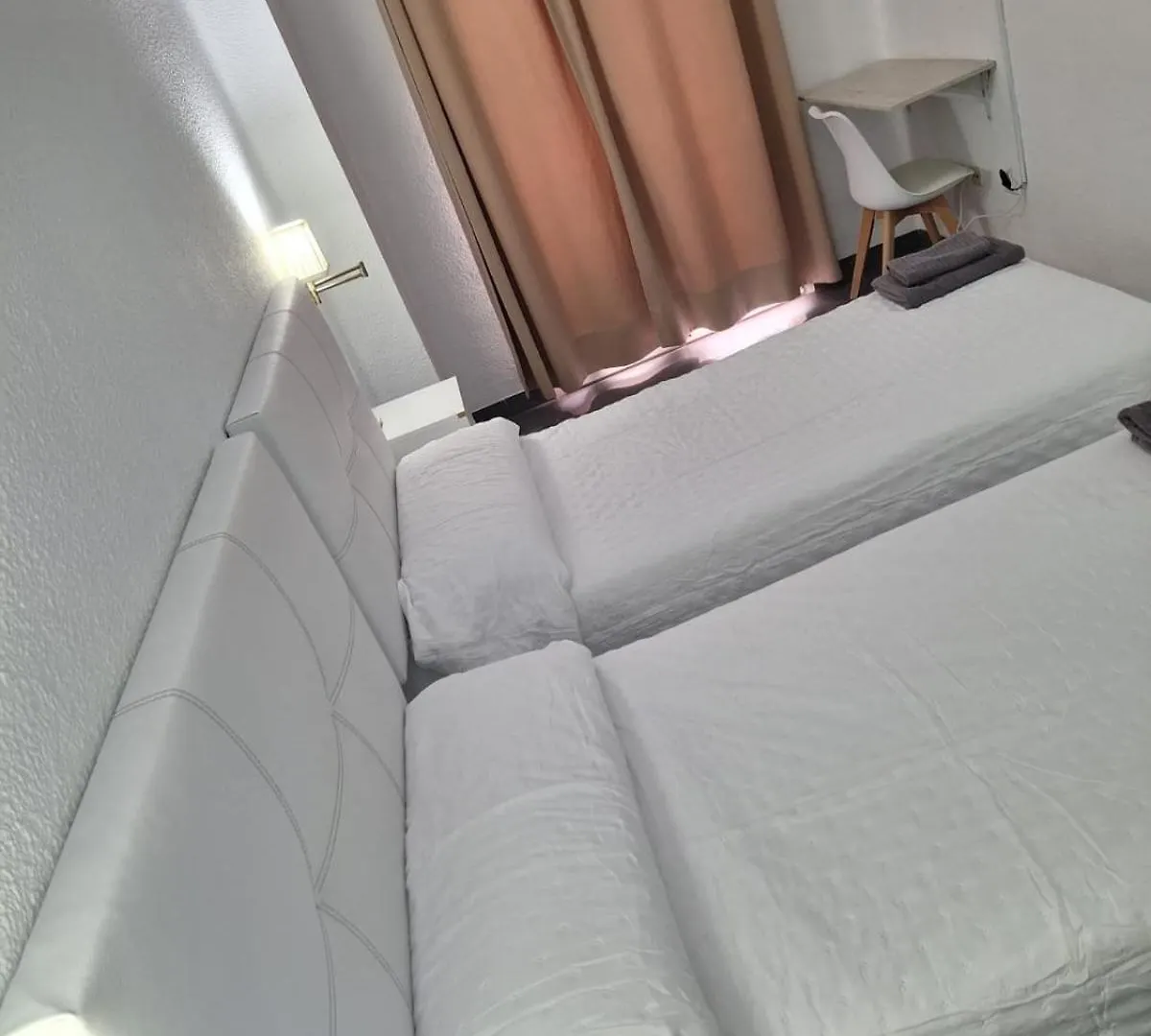 Hostal La Ermita Nerja Maison d'hôtes