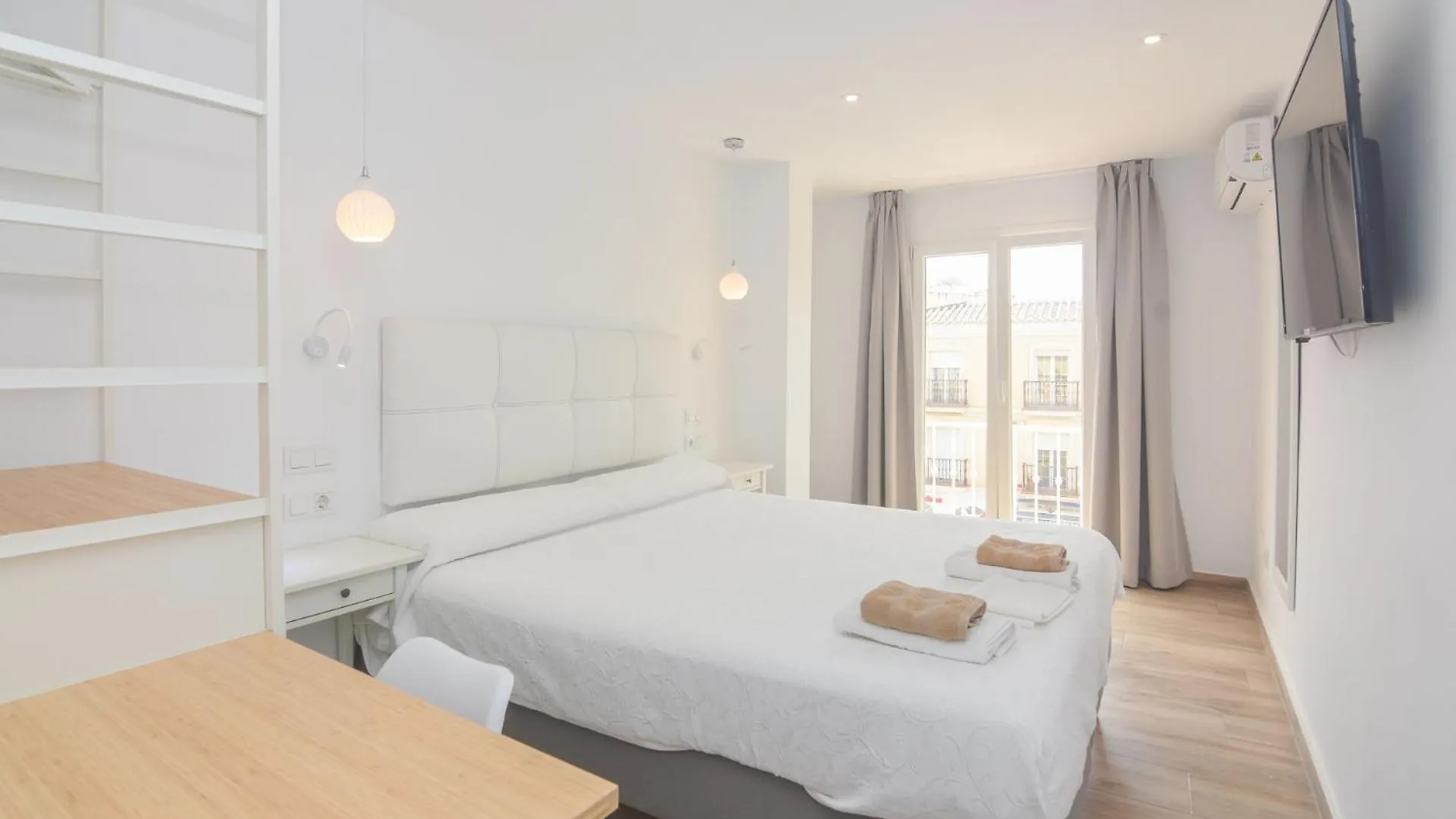 Hostal La Ermita Nerja 2*,  Espagne
