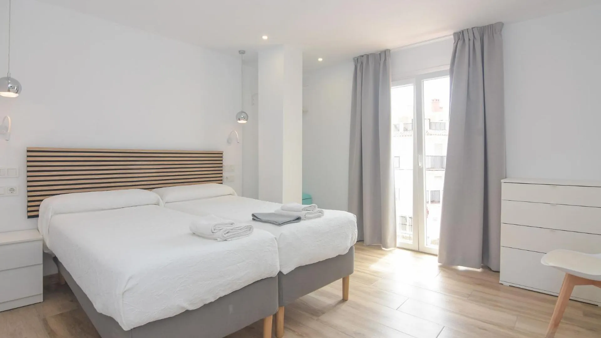 Hostal La Ermita Nerja 2*,  Espagne