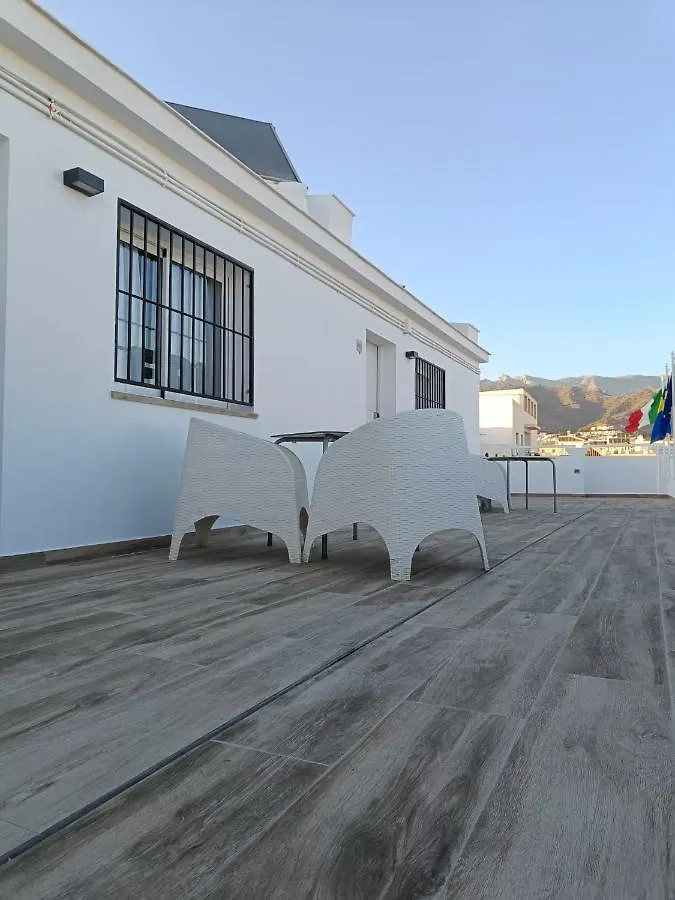 Konukevi Hostal La Ermita Nerja